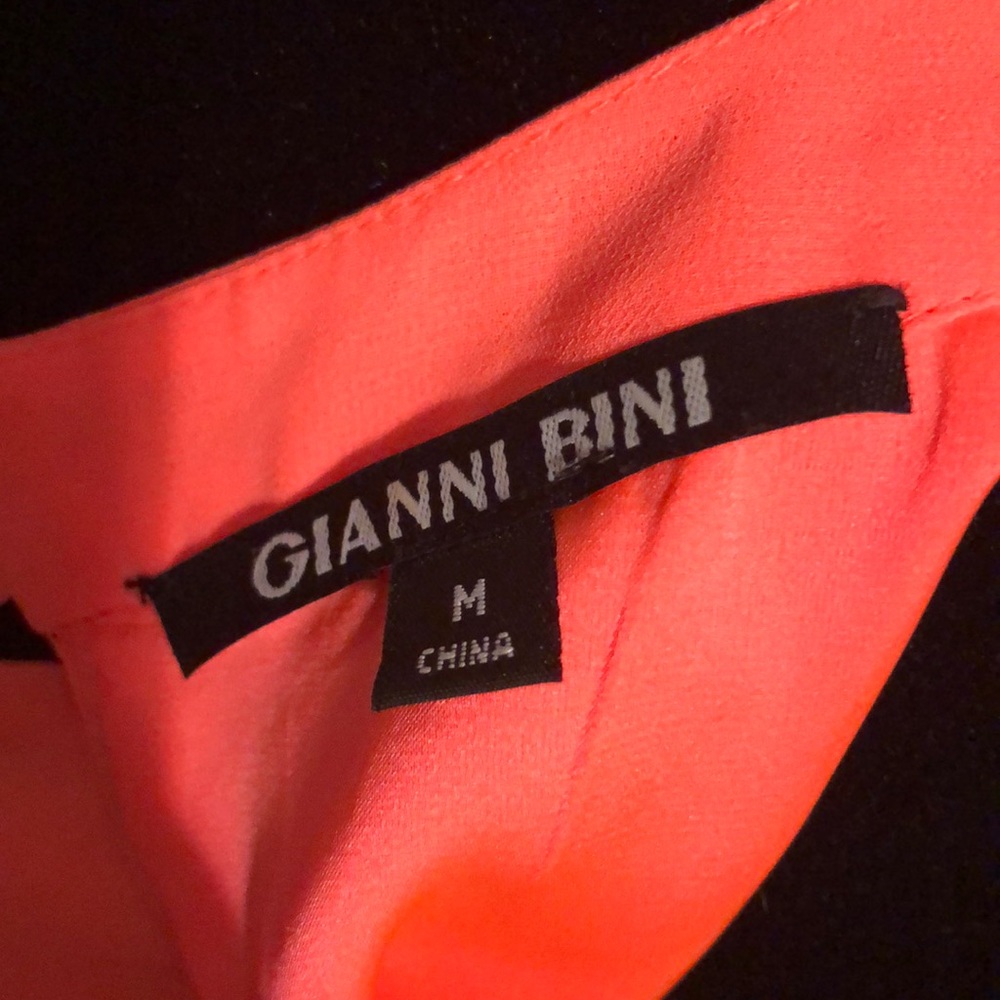 Stunning Gianni Bini Dress - Picture 5 of 5